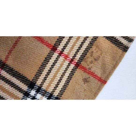 V.Fraas Acrylic Poncho Style Plaid Outerwear, One Size - Picture 7 of 7